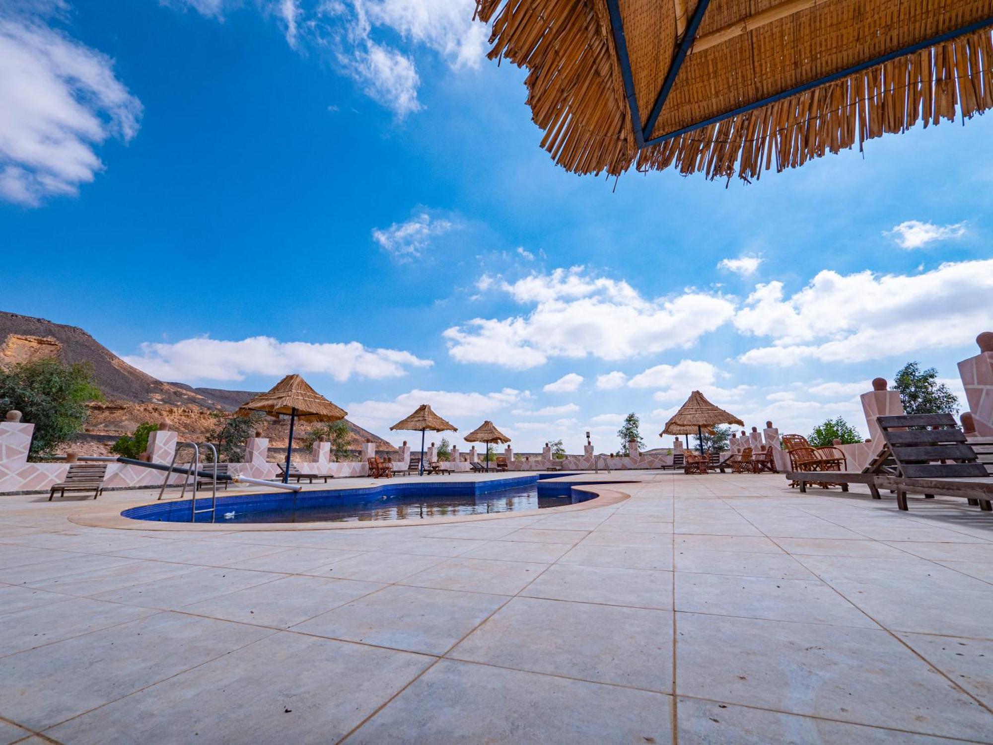 Hotel B&W Sahara Sky Camp Farafra Exterior foto