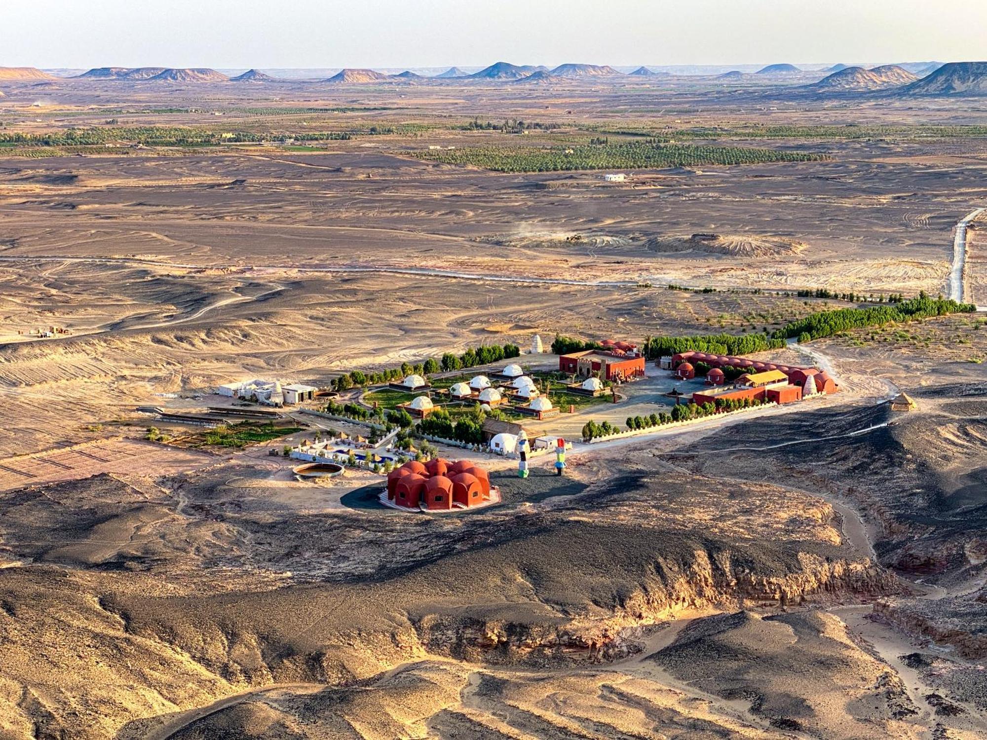 Hotel B&W Sahara Sky Camp Farafra Exterior foto